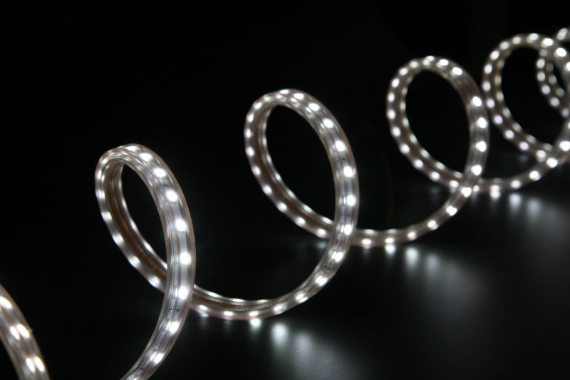 Zasilacz do LED – kluczowy element dla wydajnego oświetlenia