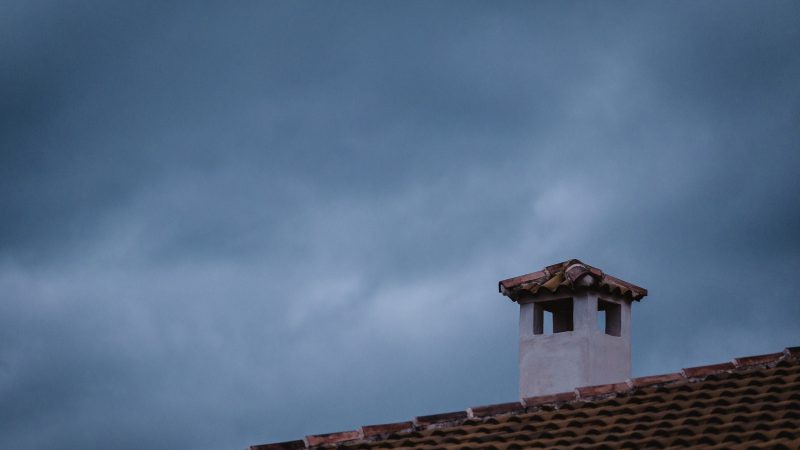 Wybór strażaków kominowych – zwiększ wydajność swojego komina